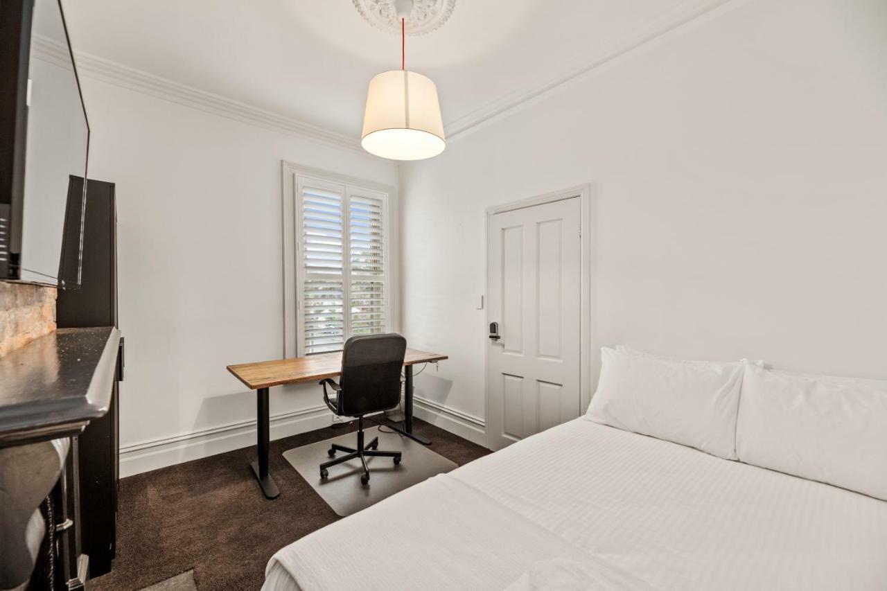 Bed and Breakfast Work Sleep Live Melburne Exterior foto